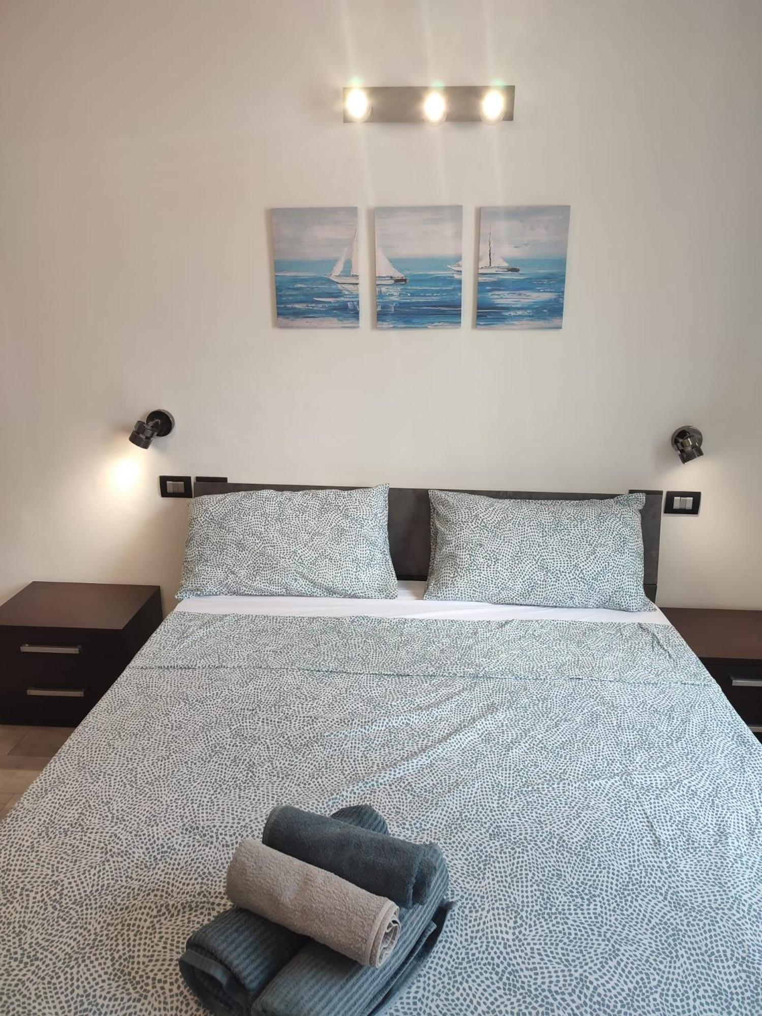 Azzurro Adriatico In Genova Estアパートメント エクステリア 写真